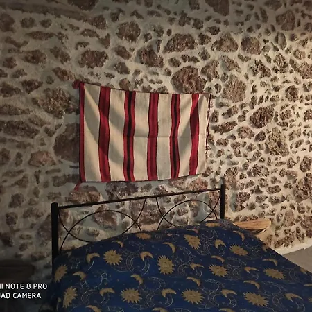Stone House In The Center Of The Village Apartment